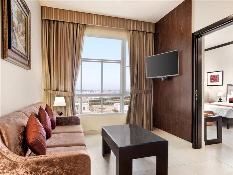Ramada By Wyndham Karachi Creek Hotel Kültér fotó