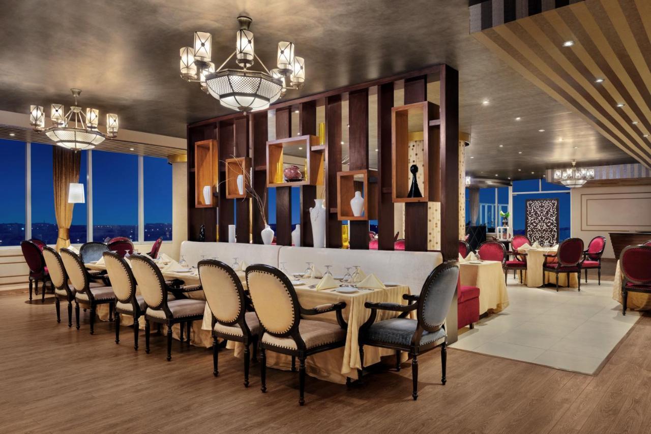 Ramada By Wyndham Karachi Creek Hotel Kültér fotó
